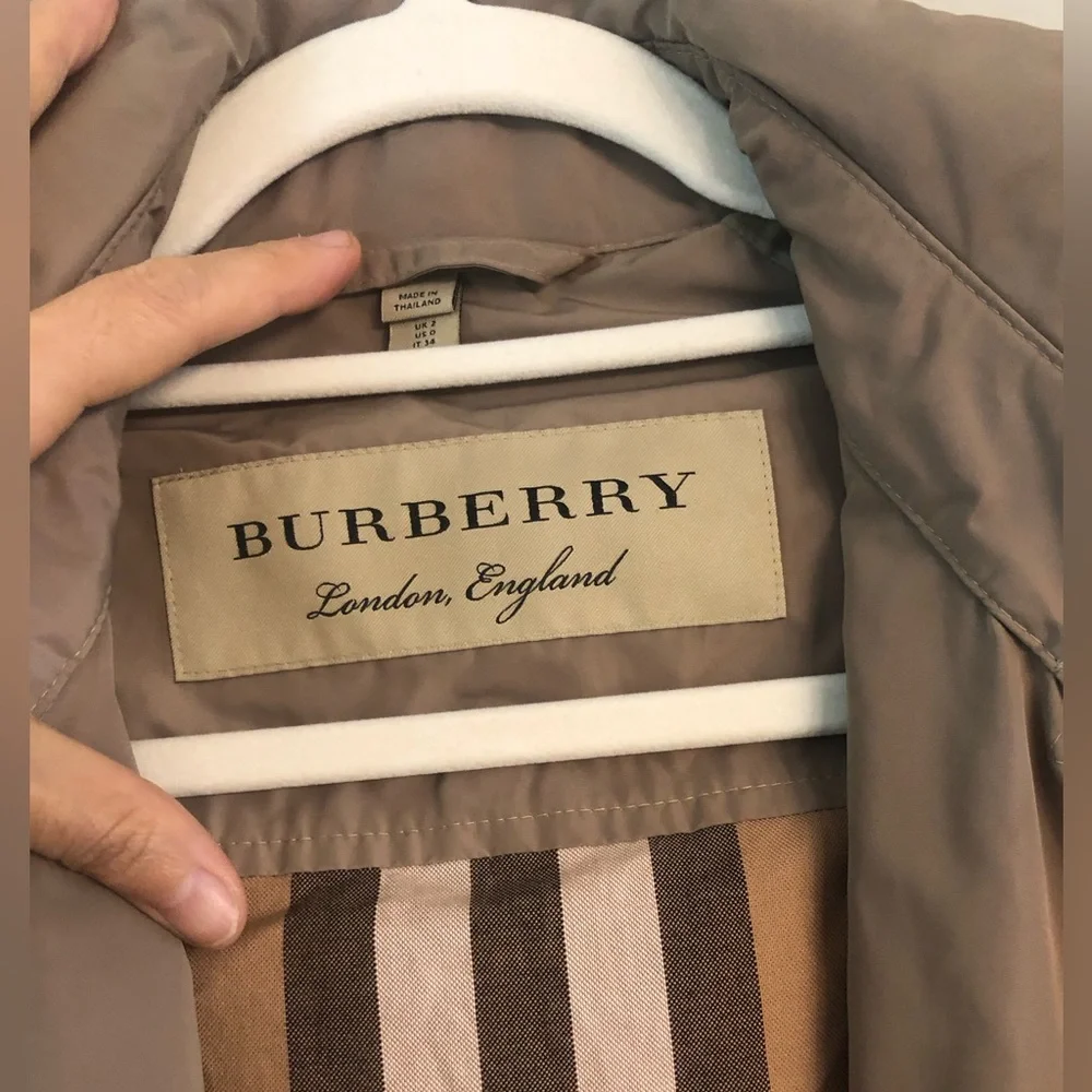 Burberry Tan Trench Coat with Hoodie - Picture 7 of 13